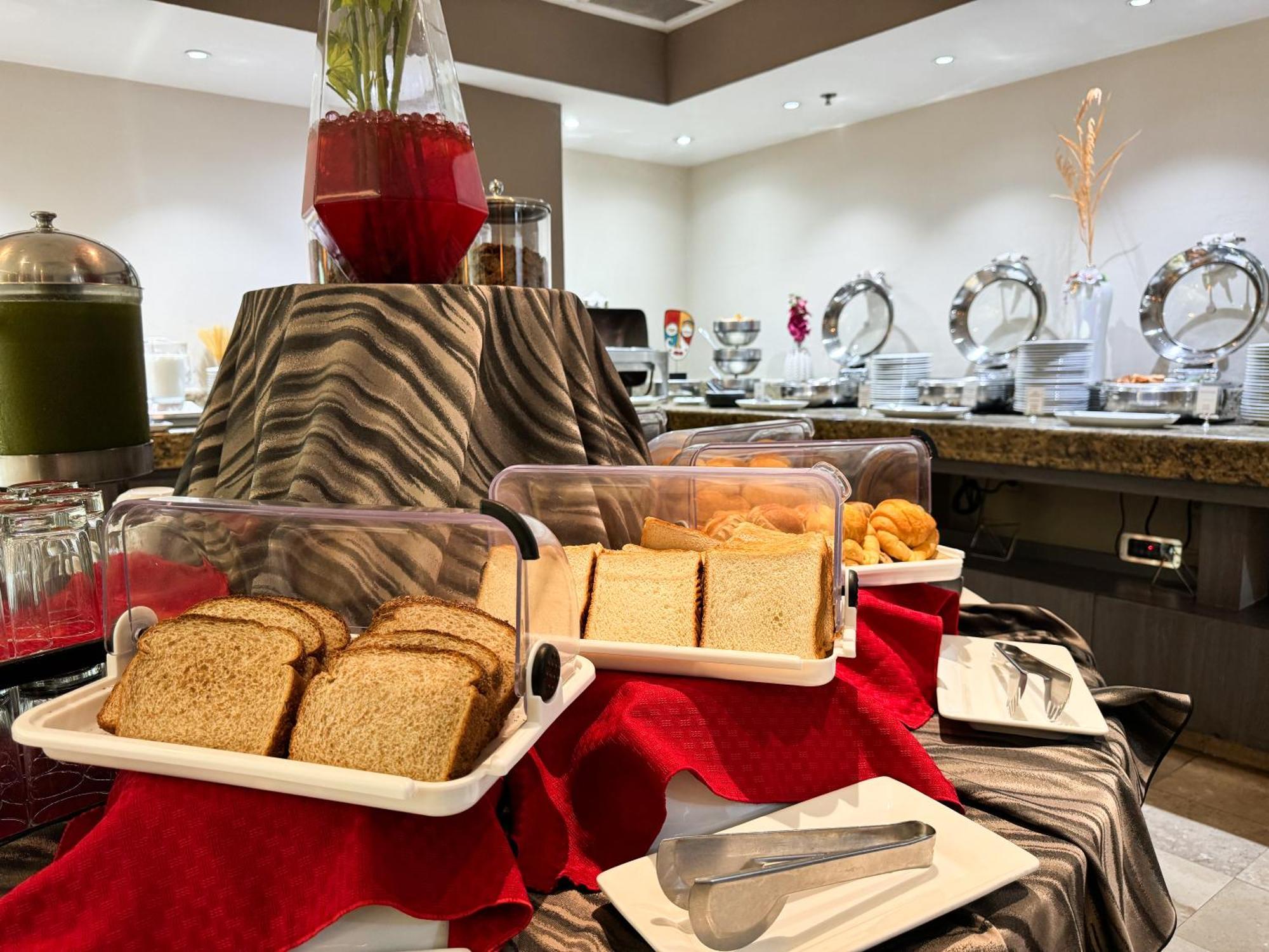 Courtyard By Marriott Villahermosa Tabasco Extérieur photo